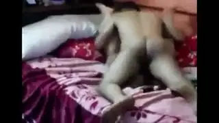 فتح كس بعنف صرخ